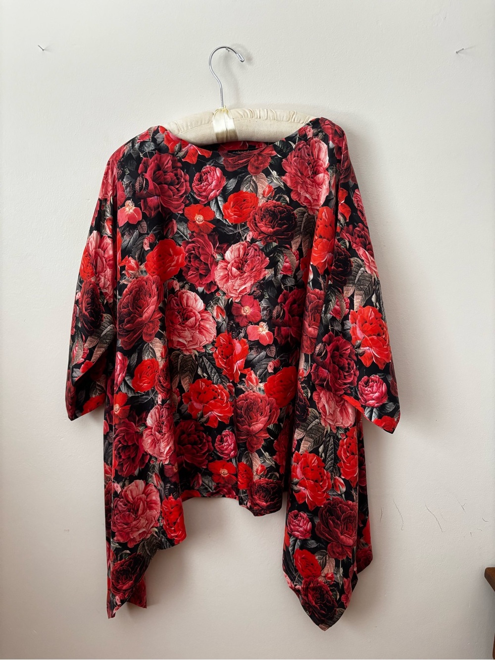 eskandar Black Tunic with Red & Pink Floral Print - Picture 6 of 12